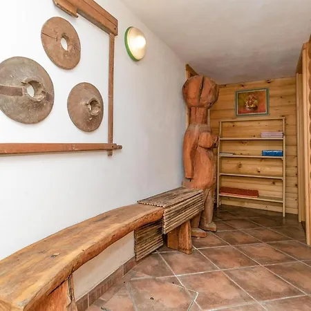 2 Bedroom Awesome In